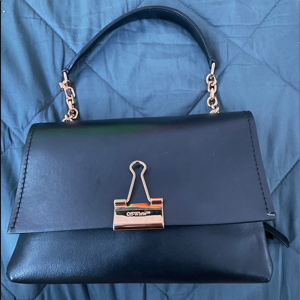 Off-white binder clip shoulder and hand bag🚧